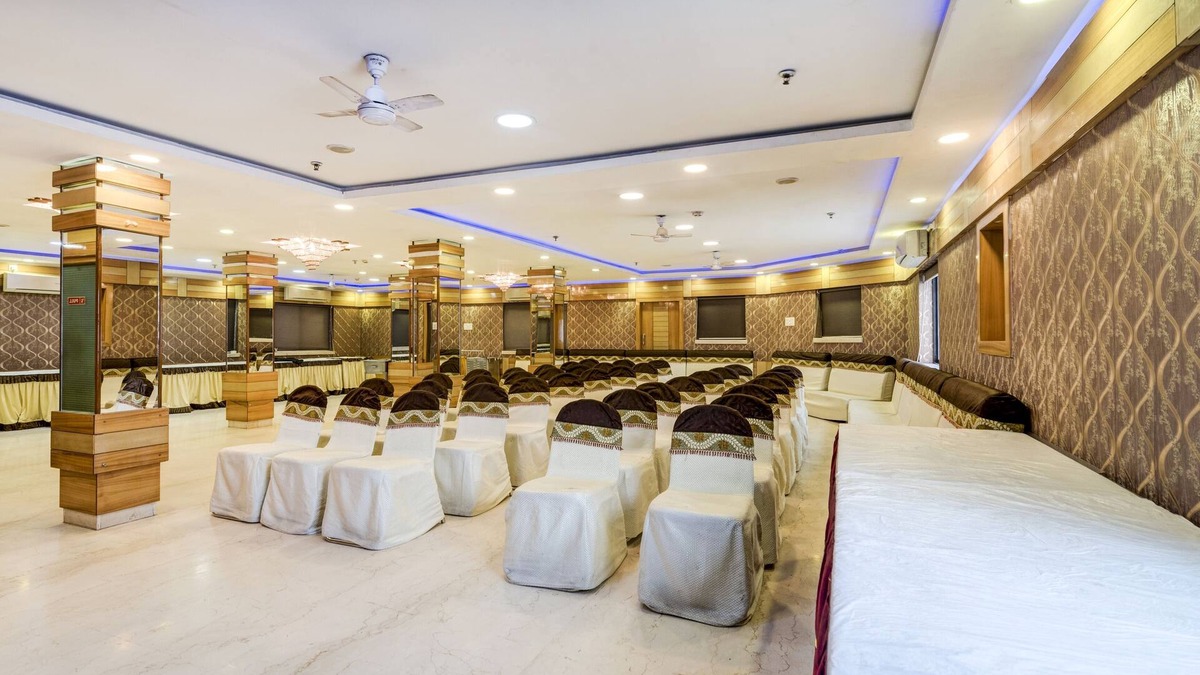 Phool Bagan Hotel | Treebo Pawan Putra