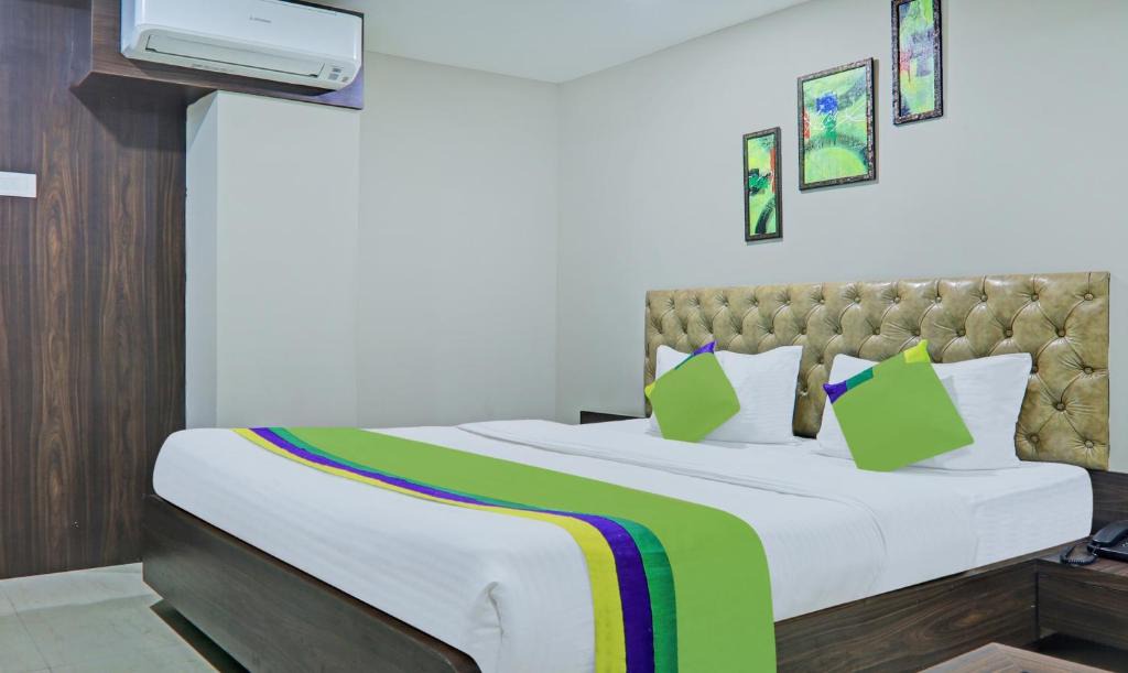 Ranchi Hotel | Treebo Raj Inn Lalpur