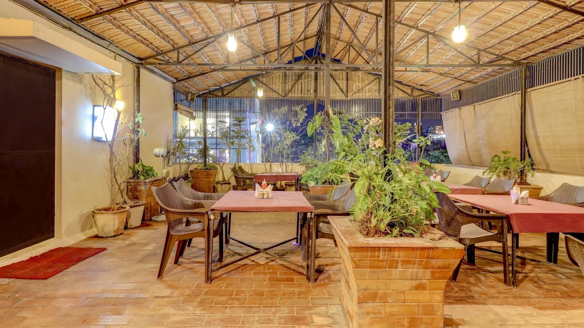 5th Block Hotel | Treebo Terminus, Koramangala 5th Block