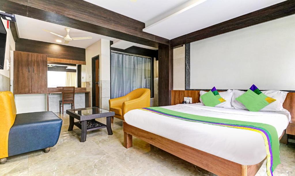 Panvel Hotel | Treebo Trend Kana Palace