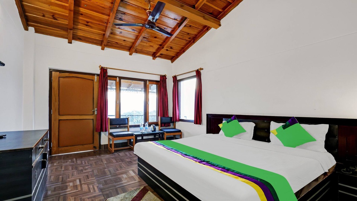 Bhagtpura Hotel | Treebo Trend Sapphire Inn