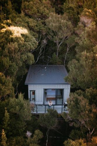 Opua House | Treehouse Hideaway at Rekindle Treehouses