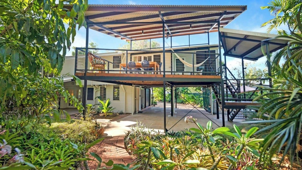 Rapid Creek House | Treehouse in the Tropics A Lush Poolside Lifestyle