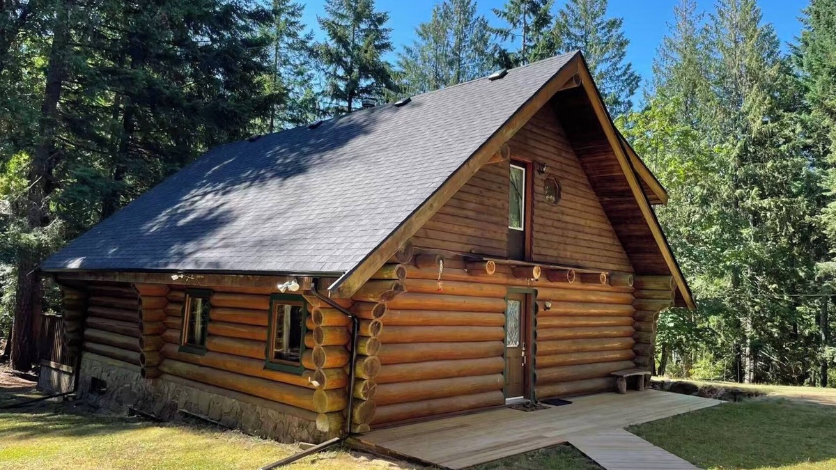 North Oyster Bed & Breakfast | TreeHouse Nook Bed & Breakfast