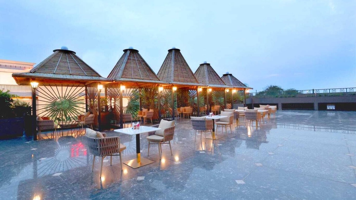 Sonepat Hotel | TreeHouse Velis Sonipat