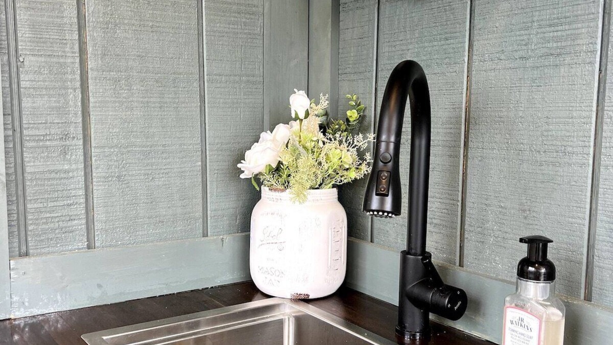 Apple Ridge Apartment | TreePod Big Views 2.5 mi to BR