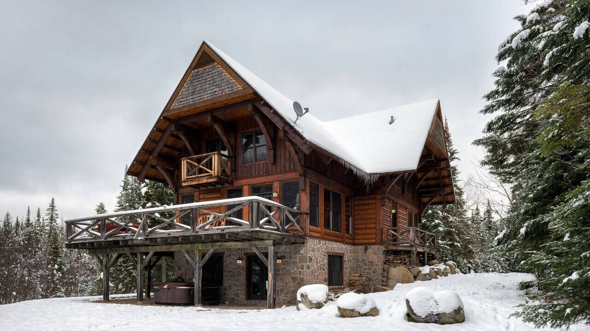 Lac Superieur Village Cottage | Tremblant Mountain Chalets