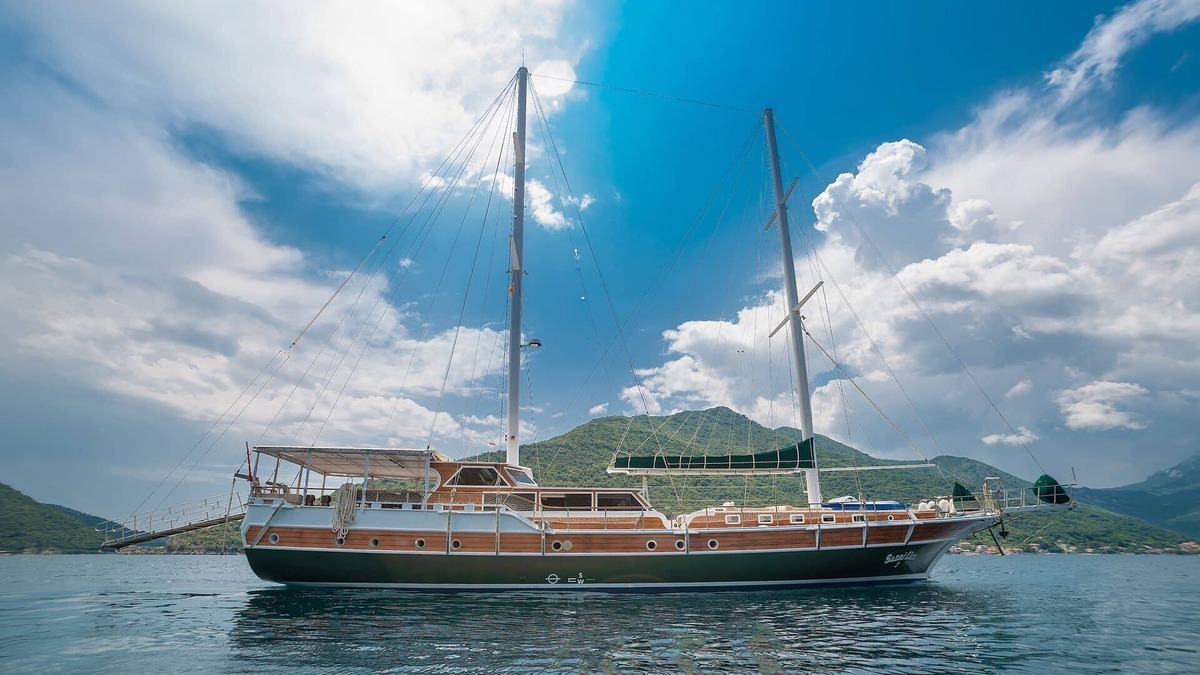 Tivat Boat Rental | Tremendous 8-bedroom yacht in awesome Tivat, with crew and private chef