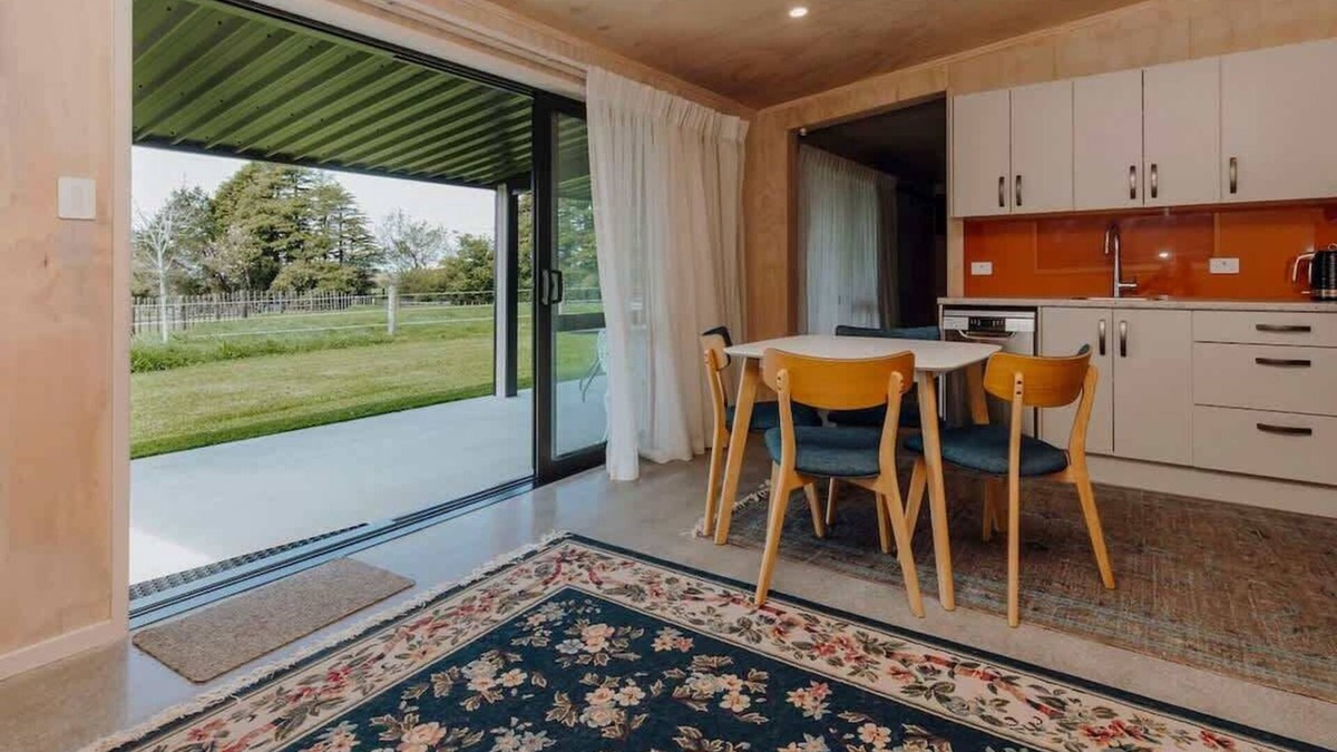 Rewa House | Tremorne Stay: Couples Retreat in Taranaki