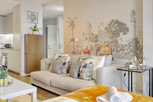 Peninsula Apartment | Trendy 3-Bed, 2-Bath - O2 London Escape - Your Ideal Stay