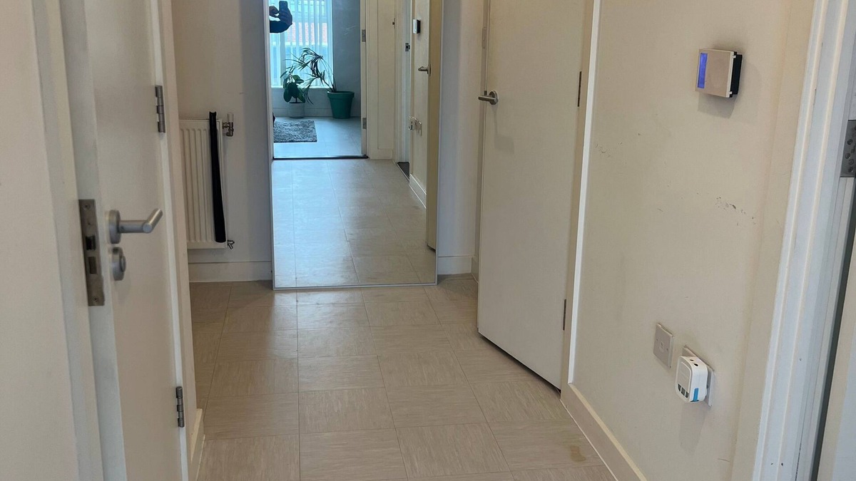 Coldharbour Apartment | Trendy apartment in brixton