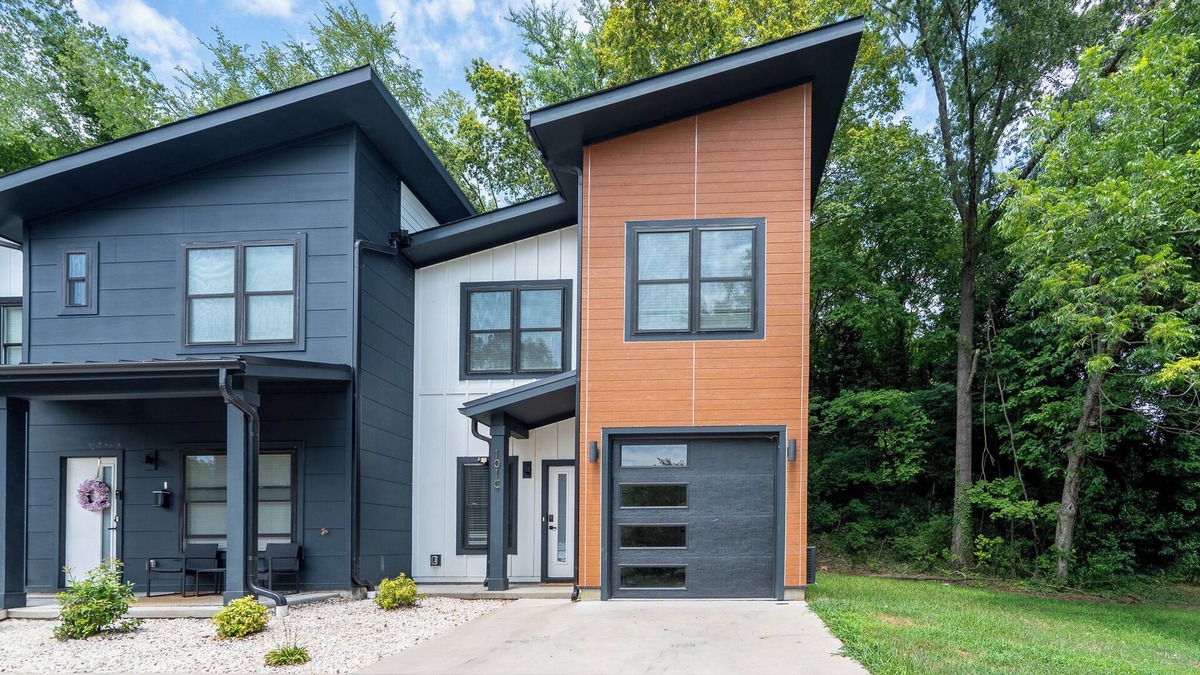 Concord House | Trendy Townhome Near Downtown