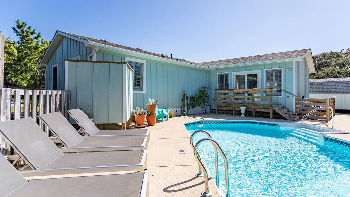 Southern Shores Cottage | Tres Aguas OBX -a boutique cottage retreat -4 BR