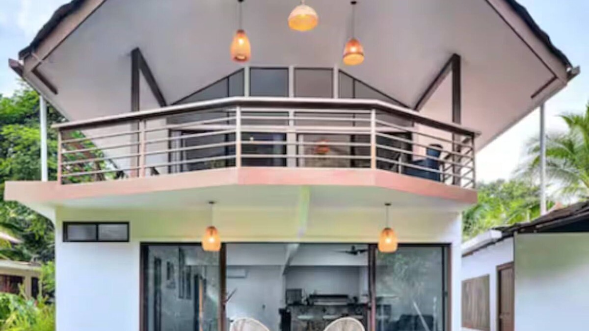Punta Uva House | Tres Pipas-Selva - Beachfront Arrecife, Wifi, AC