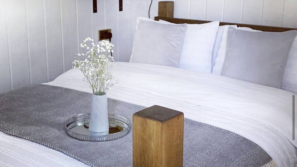 St Austell Apartment | Trethowels Grey Hidden hut