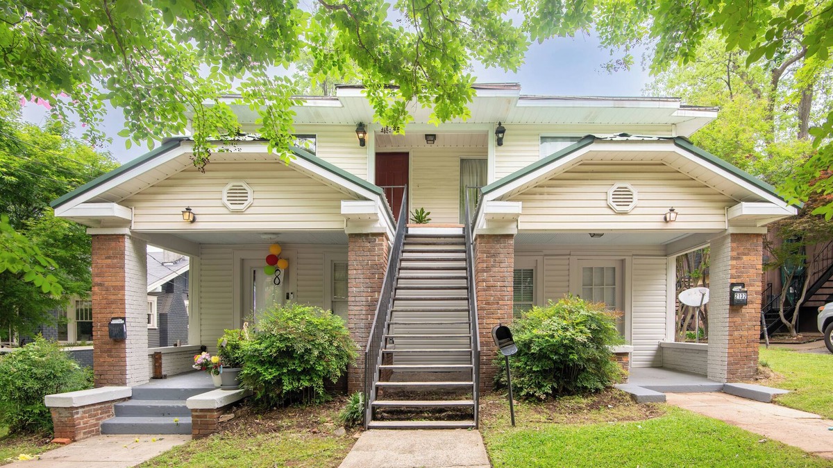 Five Points South Apartment | Tri-City Double Take – 2 Units/Groups/Games/Fun