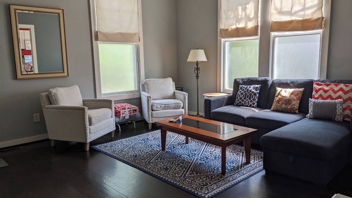 Downtown Apartment | Trinity Park Retreat