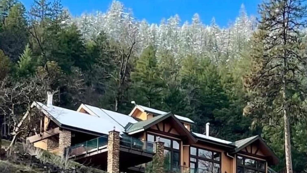 Junction City Cabin | Trinity River Estate