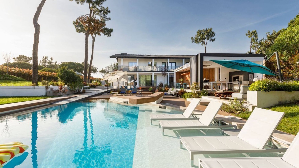 Carvalhal Villa | Troia Beach - Five Bedroom Villa, Sleeps 12