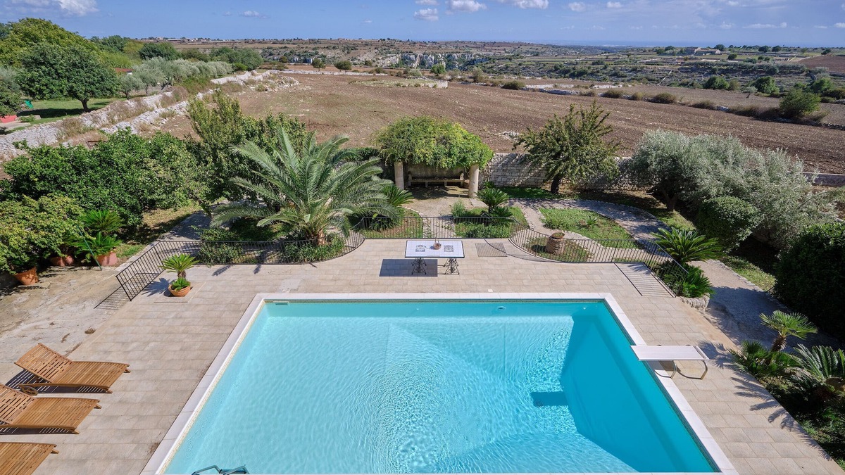 Cannizzara Villa | Trombadore, typical Sicilian villa in Modica