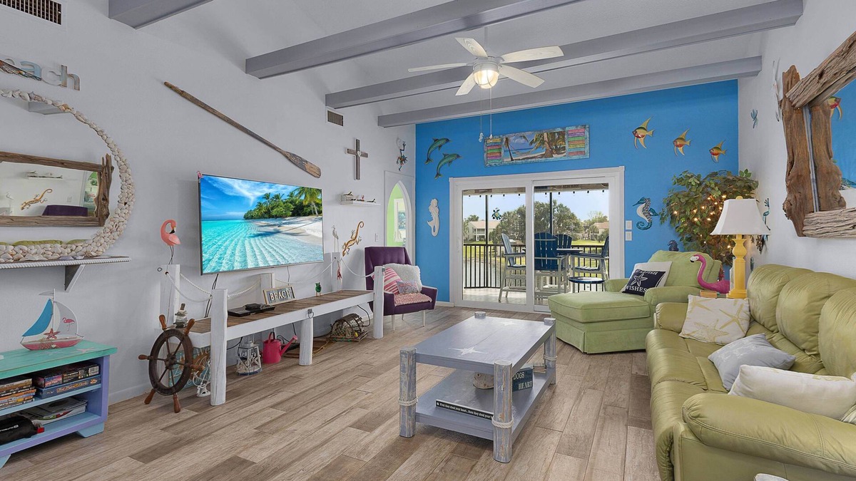 Biggar Condo | Tropical Getaway – 2BR/2BA Condo with Pond View on Golf Course