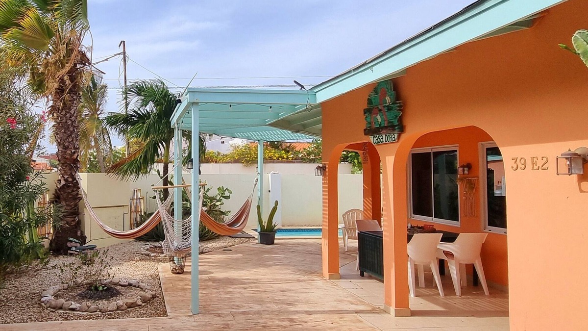 Noord House | Tropical Home-away-from-Home; private, with plungepool & near Palm Beach. COSY!