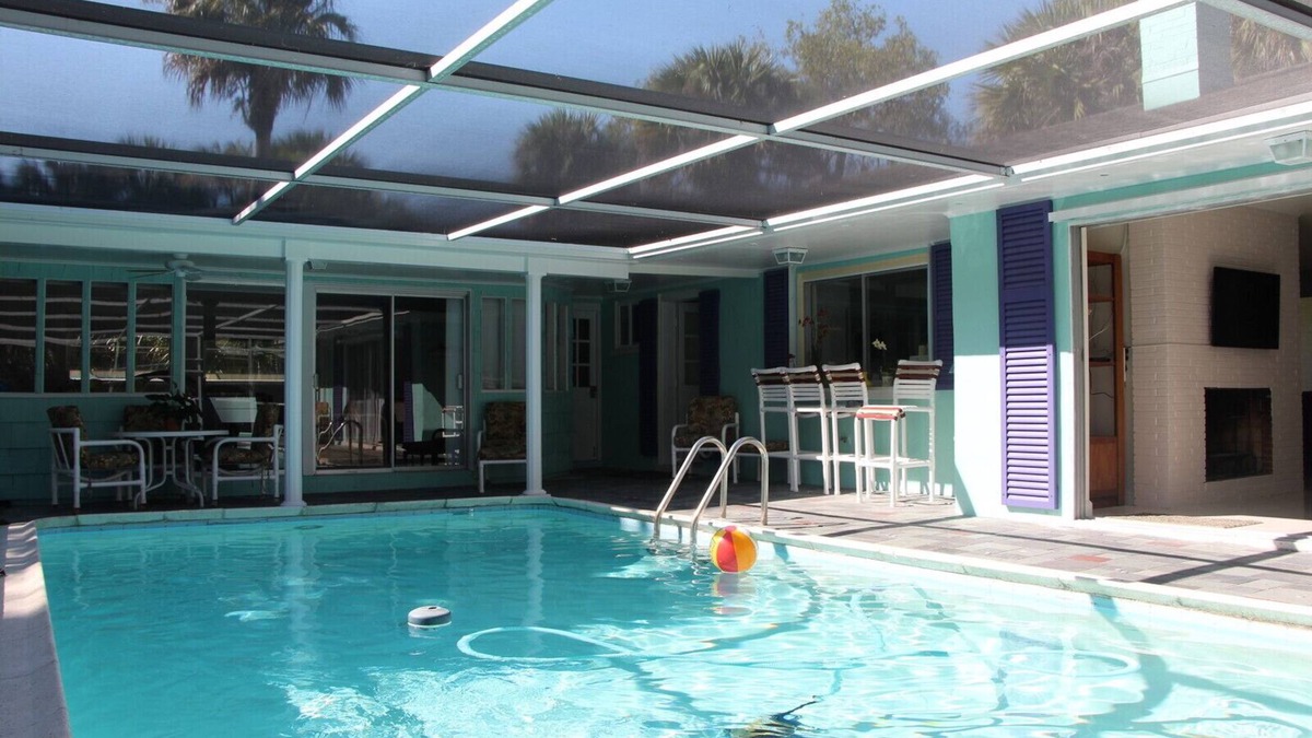 Hobe Sound House | Tropical Home with Heated Pool & Near Beaches