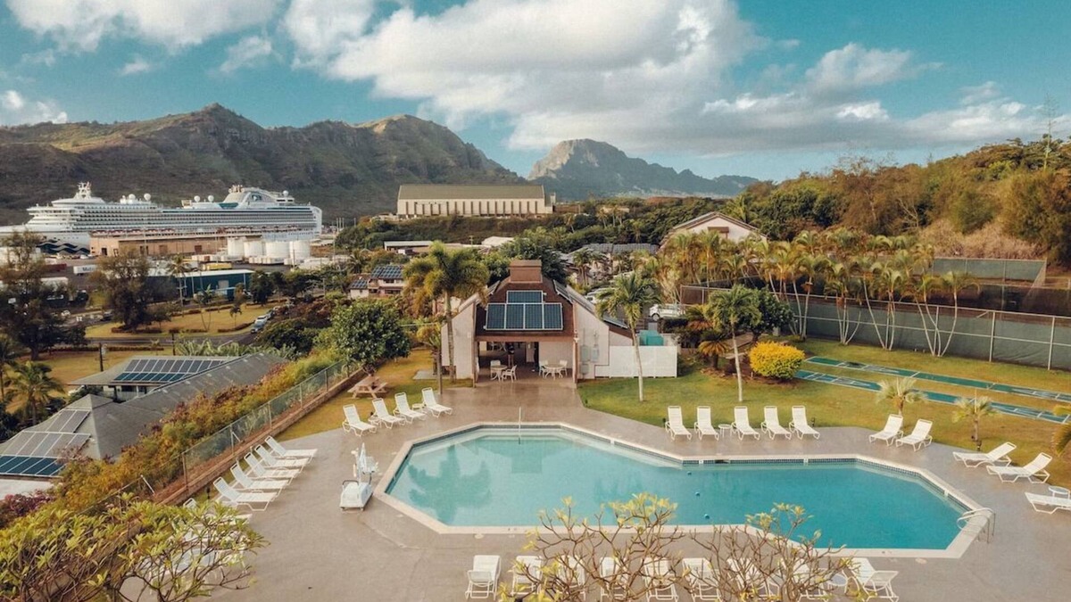 Nawiliwili Apartment | Tropical Kauai Retreat – 3 Relaxing Two-Bedroom Units with Fun Activities Onsite