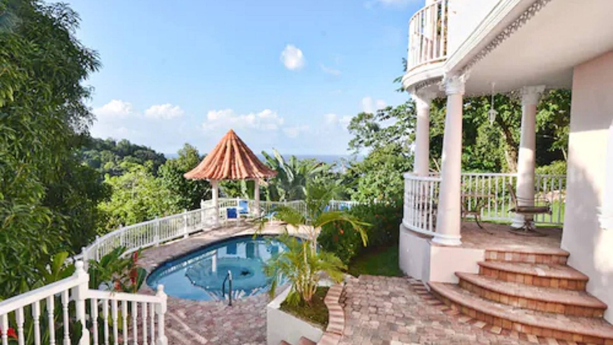 Port Antonio Hotel | Tropical Lagoon Resort