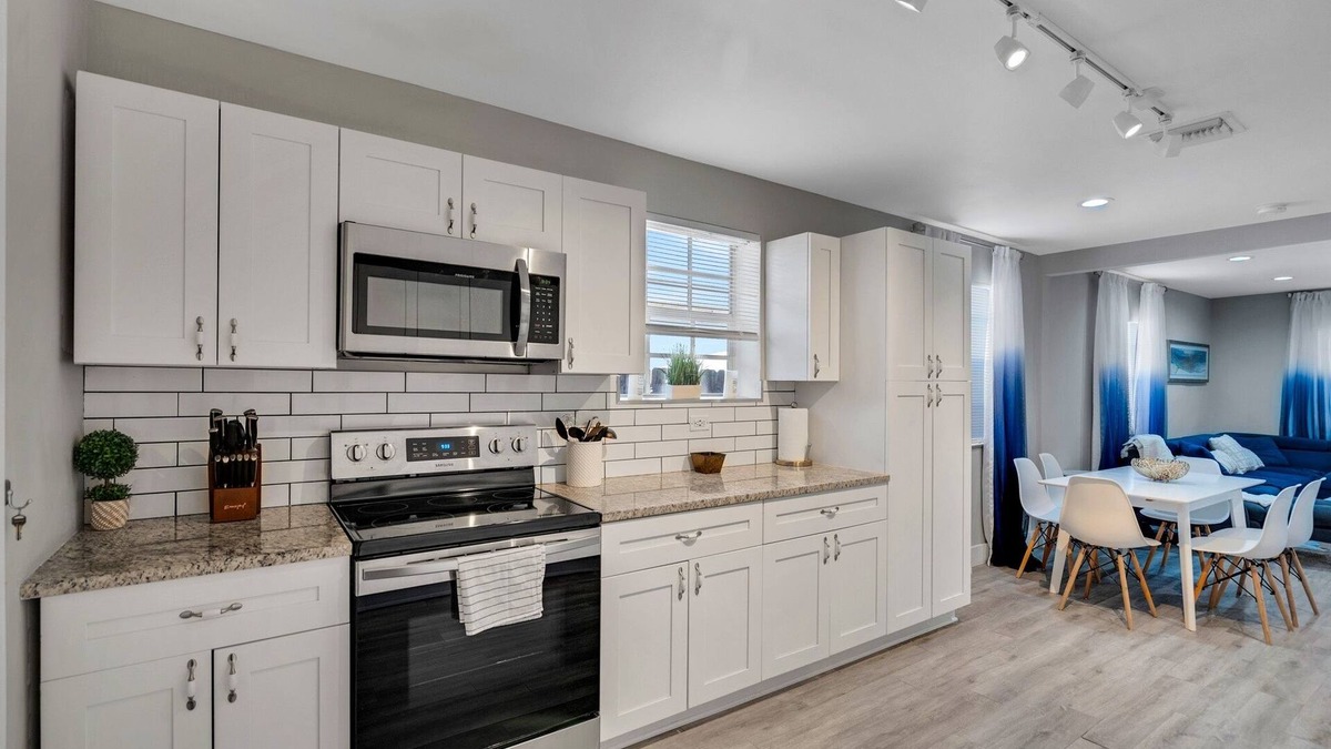 Central Oakland Park House | Tropical Oasis Retreat In Oakland Park, Fl 3 Bedroom Home by RedAwning