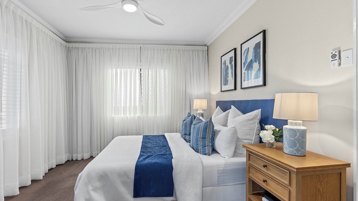 Hendra House | Tropical Paradise with Grand Pool and Luxe Living