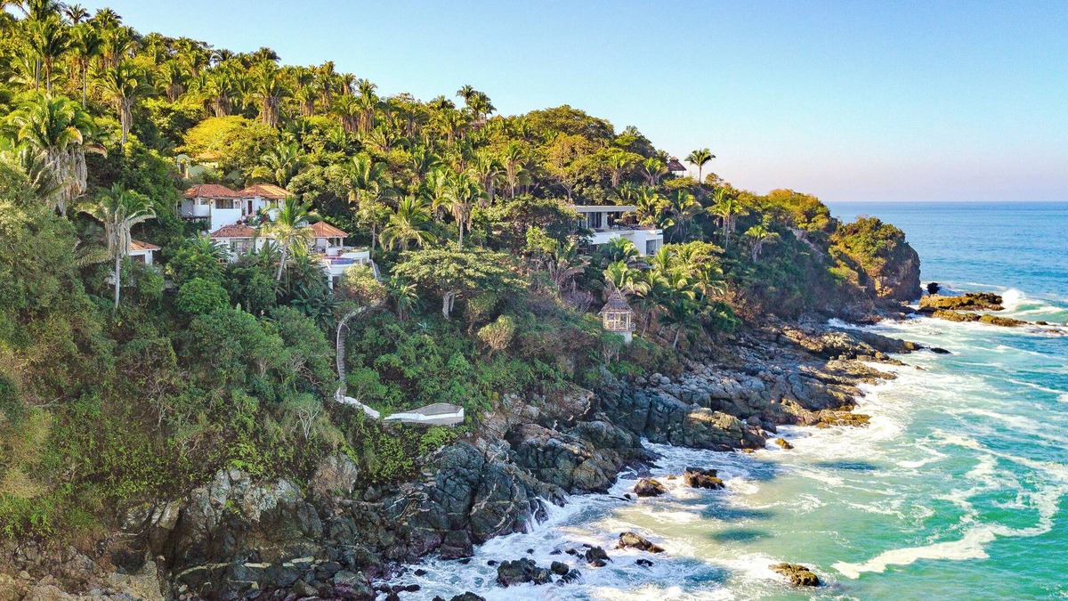 San Francisco Villa | Tropical villa with spectacular ocean and jungle views