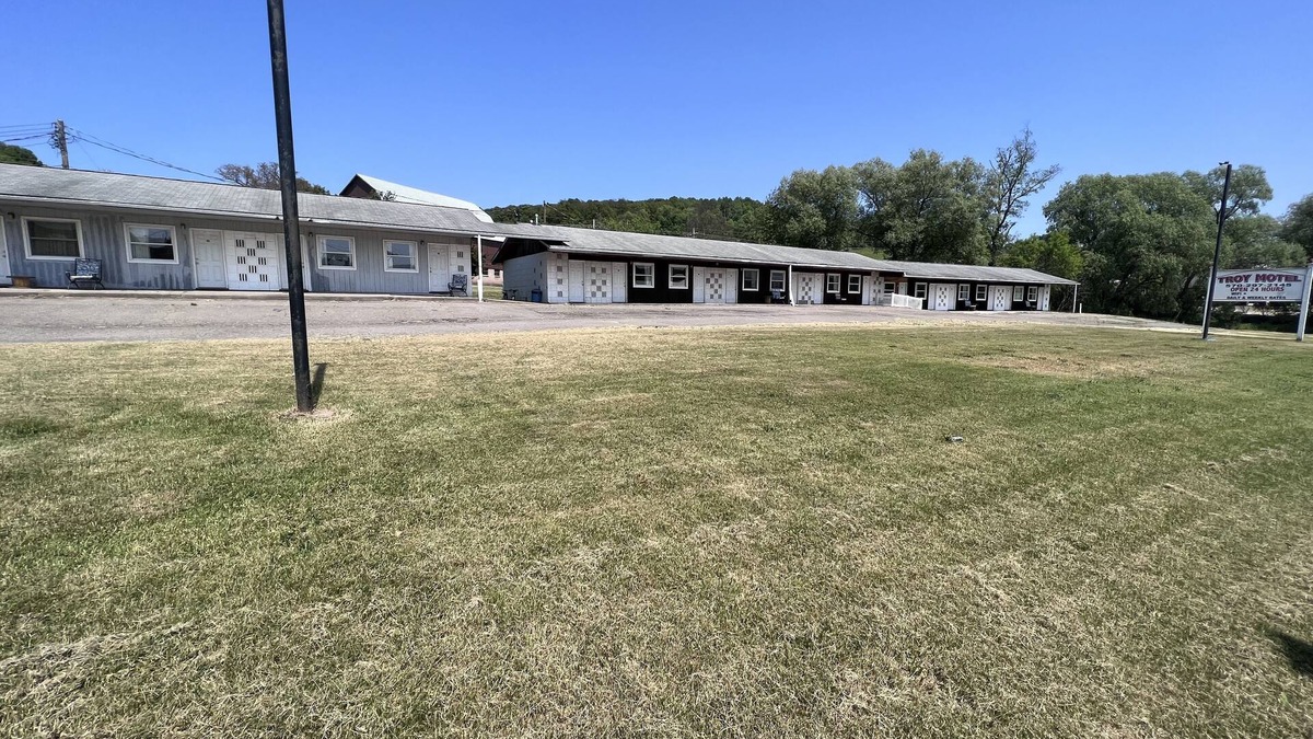 Troy Hotel | Troy Motel
