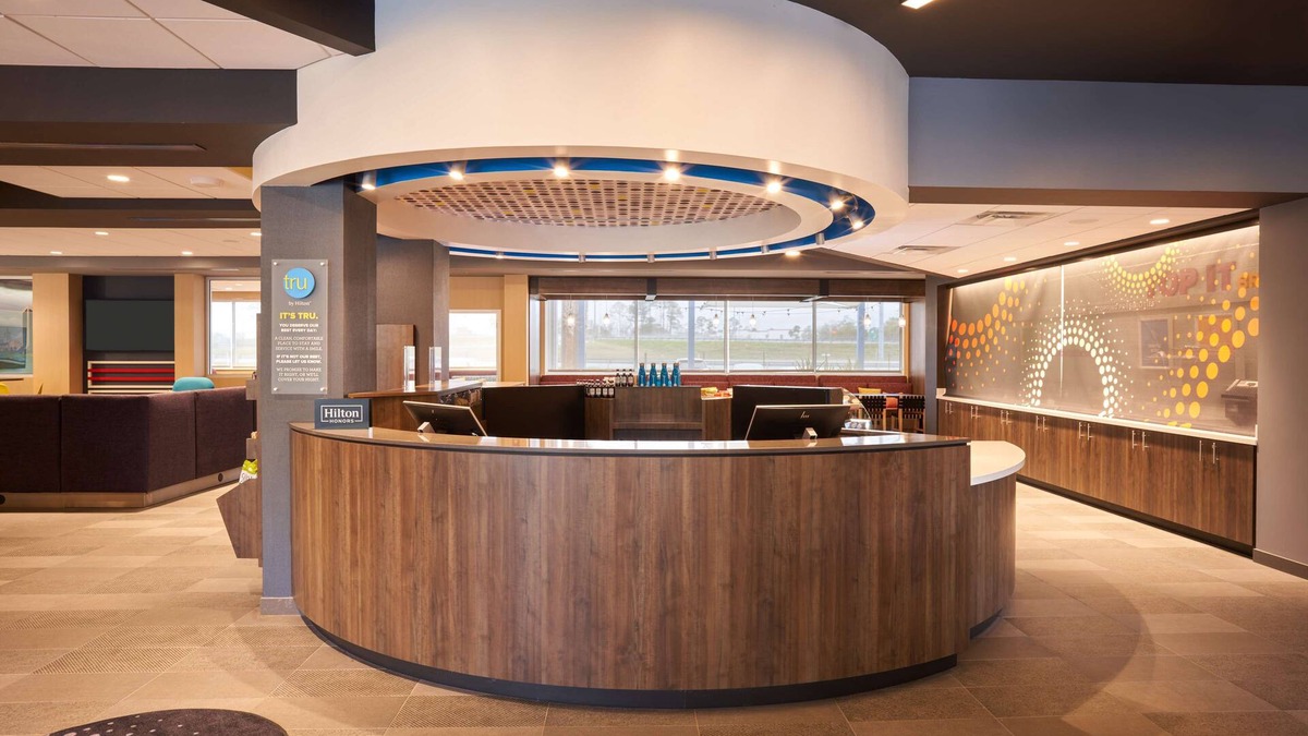 Southside Hotel | Tru by Hilton Jacksonville South Mandarin