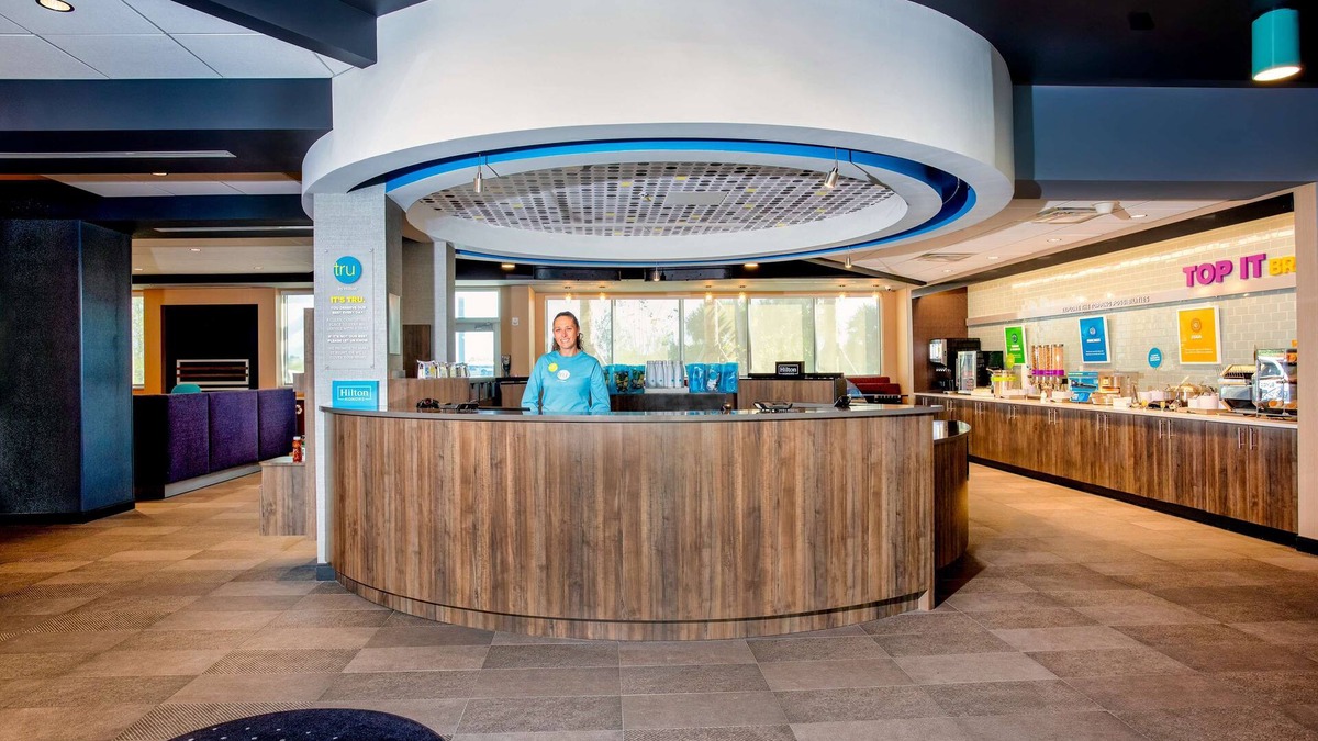 Port Saint Lucie Hotel | Tru by Hilton Port St. Lucie Tradition