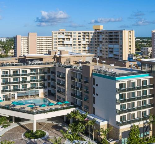 Pompano Beach Hotel | Tru By Hilton Pompano Beach Pier