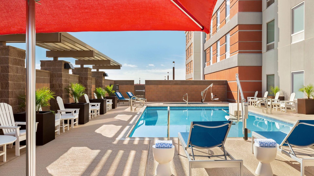 Scottsdale Hotel | Tru By Hilton Scottsdale Salt River