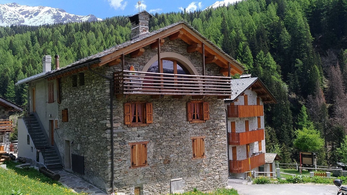Scalcoggia Apartment | TRUE ALPINE RUSTIC