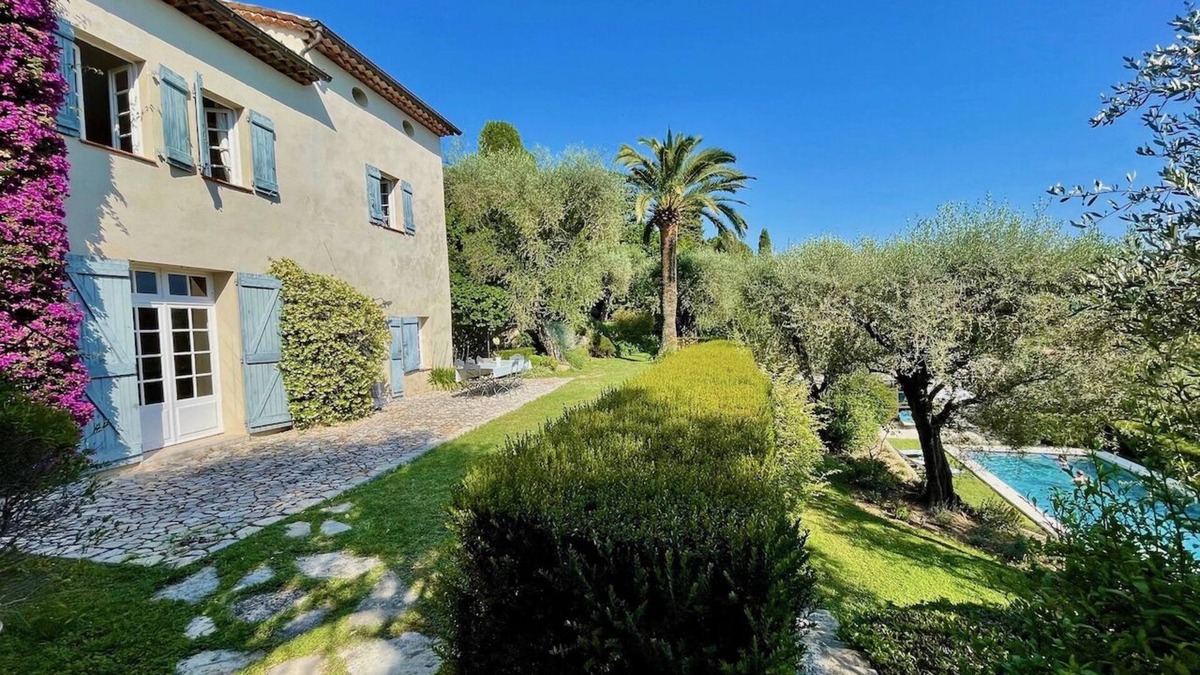 Peymeinade House | True Haven of Peace on the French Riviera 12+
