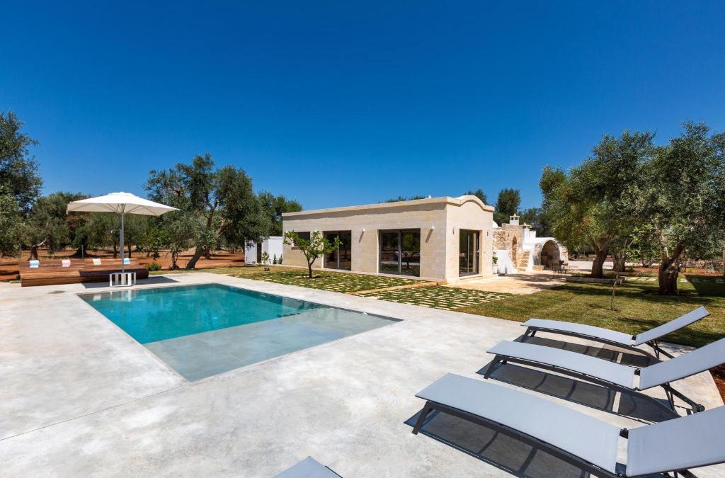 San Michele Salentino Villa | Trullo Diciannove by Perle di Puglia