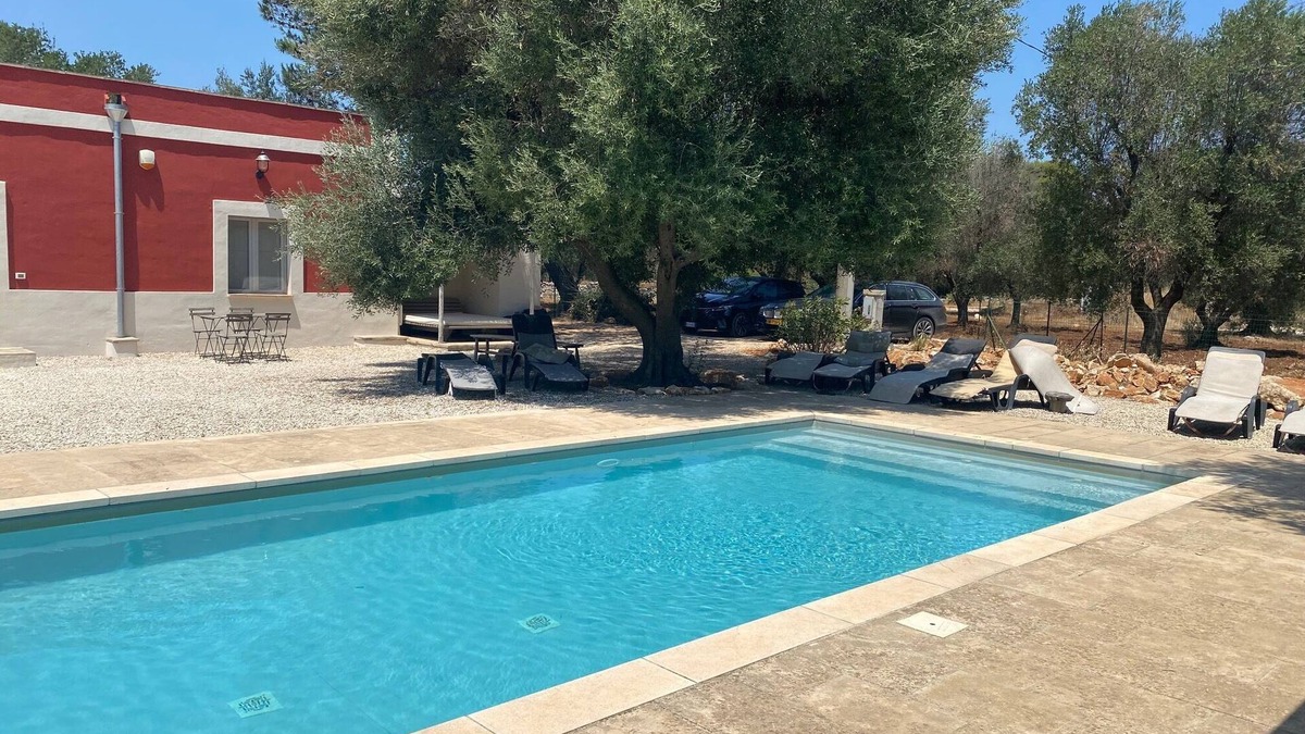 Francavilla Fontana House | Trullo 'L' Estate' with Private Pool, Wi-Fi and Air Conditioning
