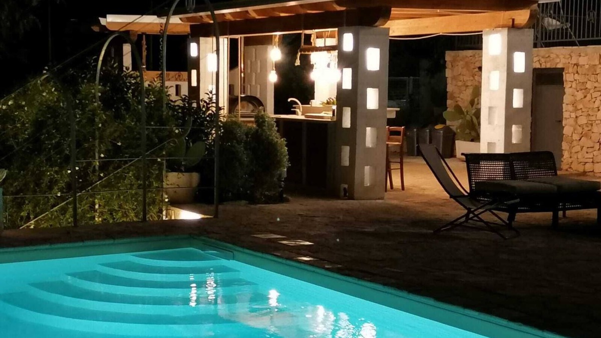 Selva di Fasano Villa | Trullo of Mariluna in Valle d'Itria