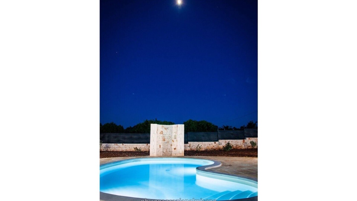 Martina Franca House | Trullo "Walnut Hill" with pool and large garden