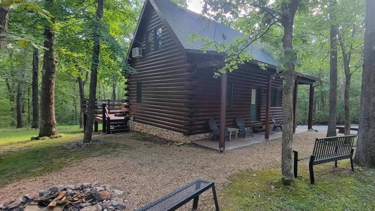 Warsaw Cabin | Truman Lake Cabin - Secluded and private