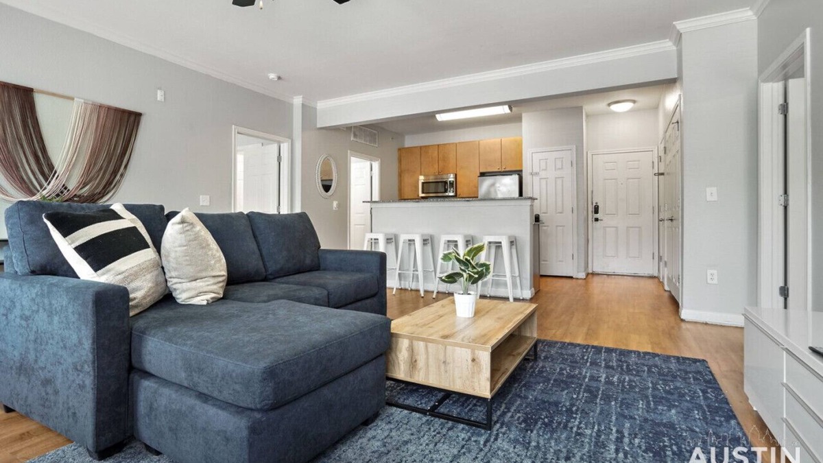West Campus Apartment | TSC #300 xxxxxxxxxxx