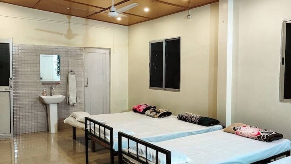 Sualkuchi House | Tulip Guest house (Rooftop)nn