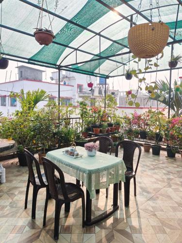 Sualkuchi Apartment | Tulip Inn - 2BHK Rooftop AC Near Kamakhya