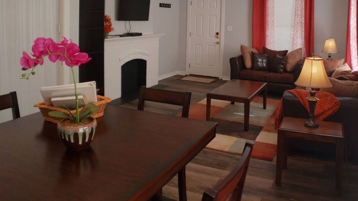 Tulsa House | Tulsa Southern Comfort with all the amenities