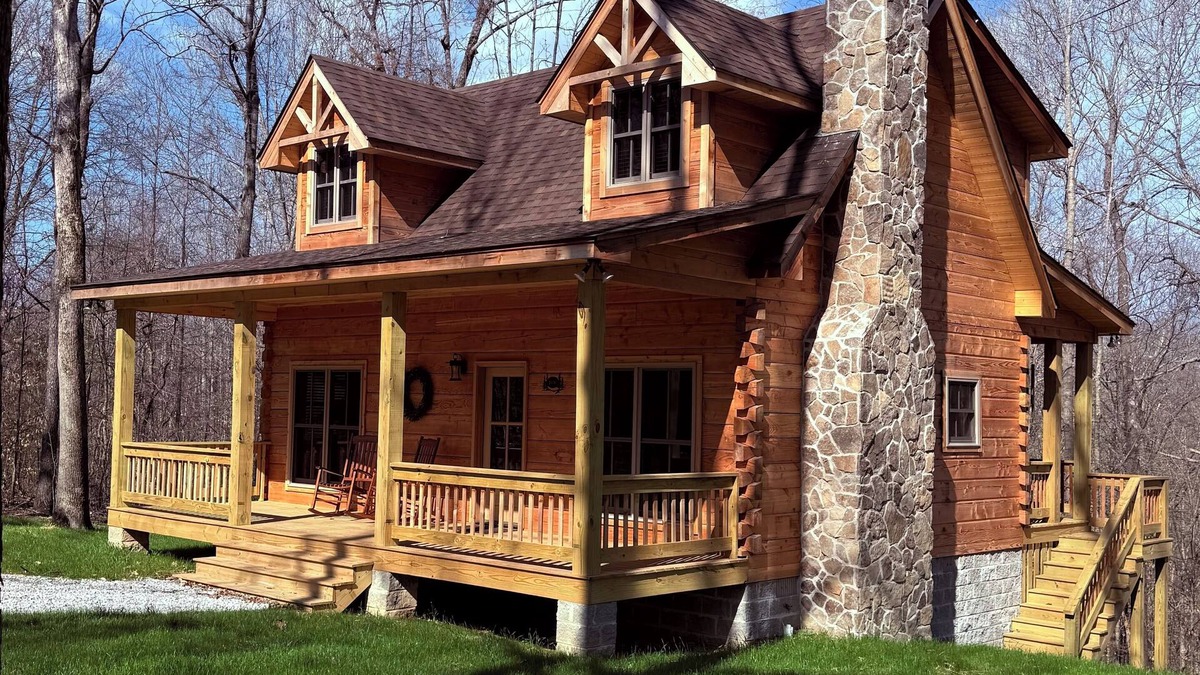 Tullahoma Cabin | Turkey Creek Cabin Rental #2 at Tims Ford Lake, boat dock, Tullahoma.