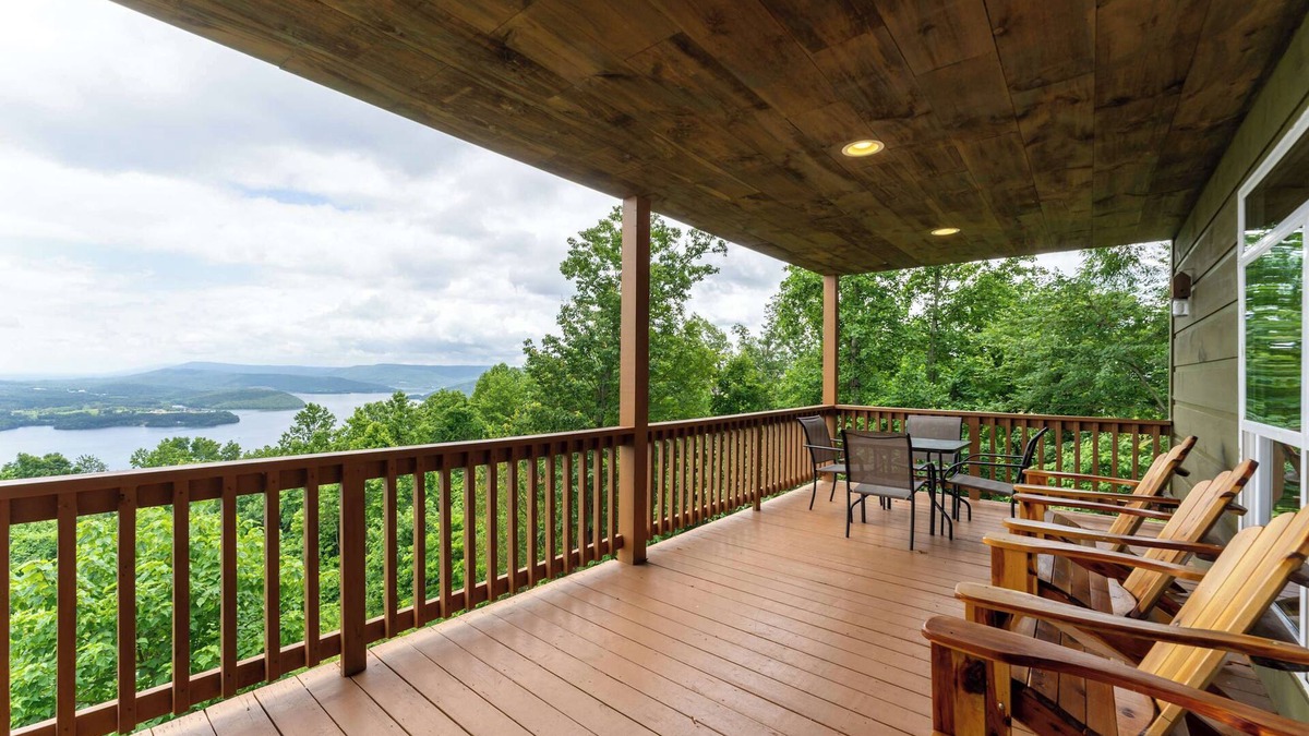 Bryant Cabin | Turkey Hollow cabin with a private hot tub!